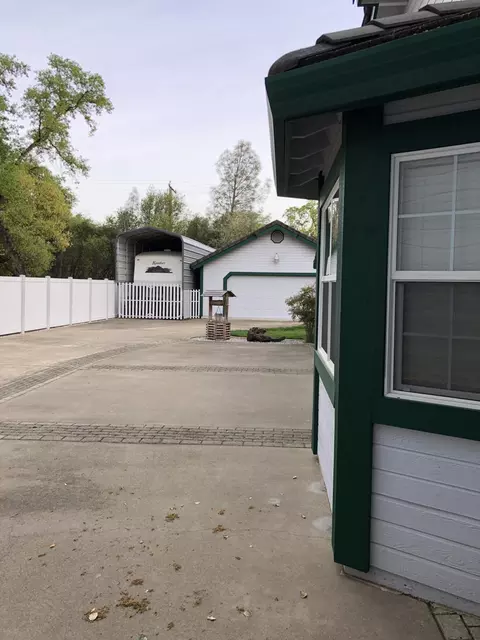 20363 Greenview Dr, Redding, CA 96002 photo 31