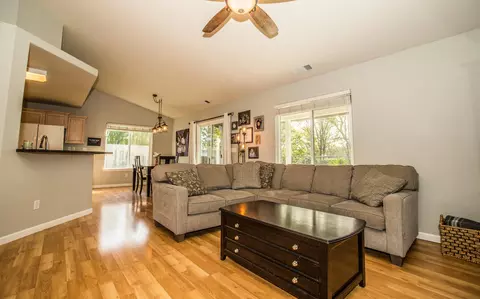 3329 Nathan Dr, Anderson, CA 96007 photo 5