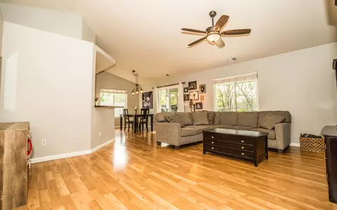3329 Nathan Dr, Anderson, CA 96007 photo 3