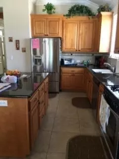 695 Rogue River Way, Redding, CA 96003 photo 7