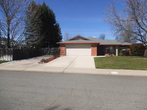 3078 Sunglow Dr, Redding, CA 96001 photo 1