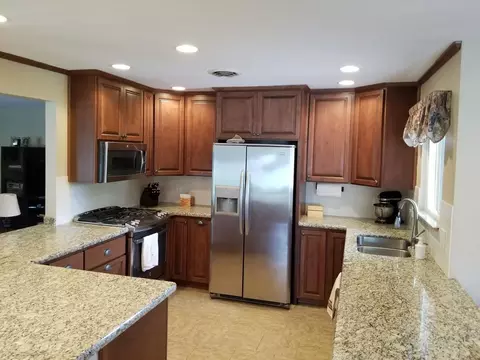 2225 Alden Ave, Redding, CA 96002 photo 10