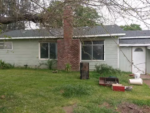 2460 Montgomery Rd, Red Bluff, CA 96080 photo 3