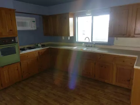 2460 Montgomery Rd, Red Bluff, CA 96080 photo 5