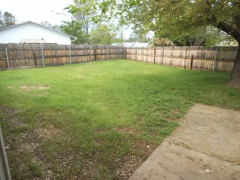 1240 Scenic Way, Redding, CA 96001 photo 14