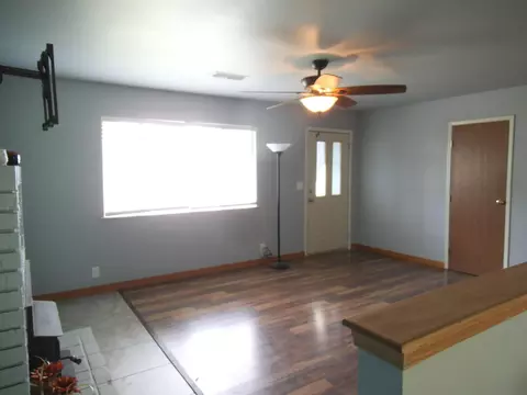 1240 Scenic Way, Redding, CA 96001 photo 6