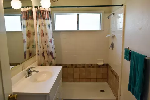 2566 Hillside Dr, Anderson, CA 96007 photo 13