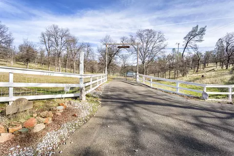 23143 Elk Trl, Redding, CA 96003 photo 48