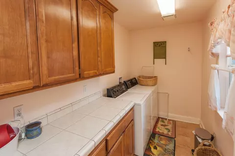4410 Yellowstone, Redding, CA 96002 photo 18