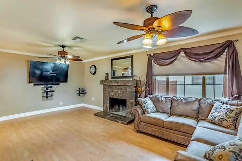2074 Westwood Ave, Redding, CA 96001 photo 5