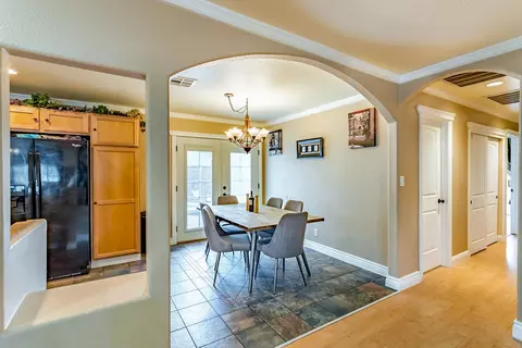 2074 Westwood Ave, Redding, CA 96001 photo 10