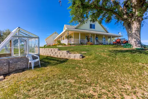 5675 Janine Way, Corning, CA 96021 photo 26