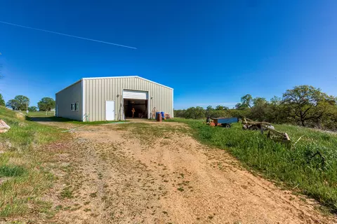 5675 Janine Way, Corning, CA 96021 photo 32