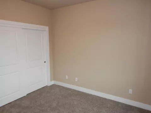 4299 Starthmore Dr, Redding, CA 96002 photo 47
