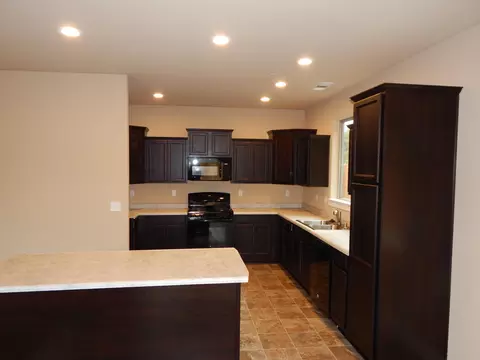 4299 Starthmore Dr, Redding, CA 96002 photo 13