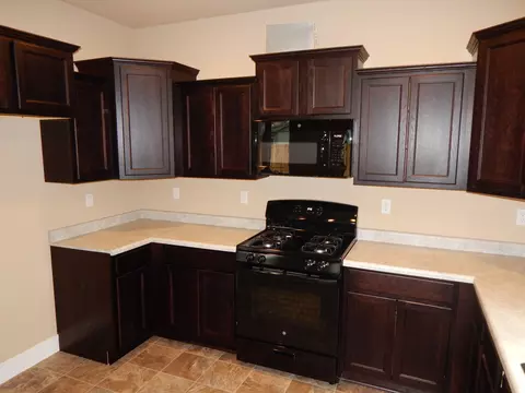 4299 Starthmore Dr, Redding, CA 96002 photo 12