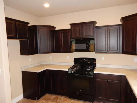 4303 Paulson, Redding, CA 96002 photo 14