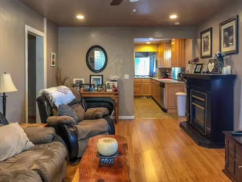 3746 Saint Nicholas Ave, Redding, CA 96003 photo 7