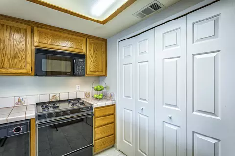 200 Ridgetop Dr #7, Redding, CA 96003 photo 8