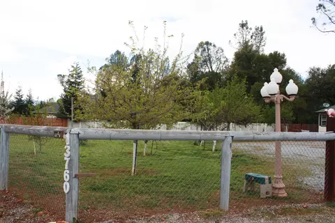13760 Bear Mountain Rd, Redding, CA 96003 photo 3