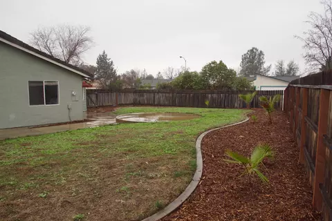 3588 Auburn Dr, Redding, CA 96001 photo 23