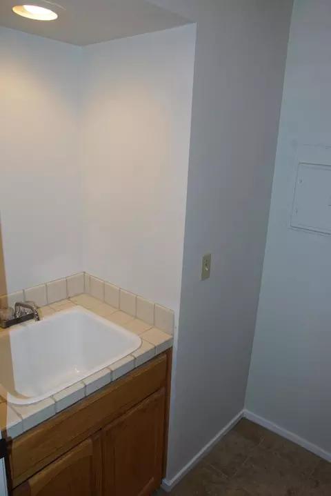 3588 Auburn Dr, Redding, CA 96001 photo 8