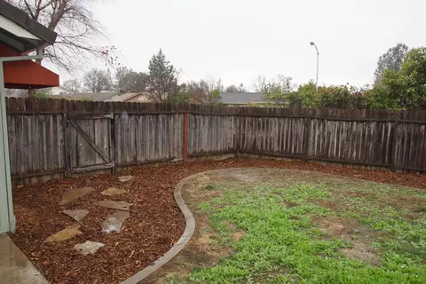 3588 Auburn Dr, Redding, CA 96001 photo 19