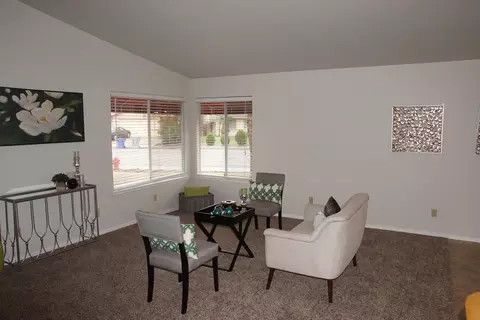 3588 Auburn Dr, Redding, CA 96001 photo 6