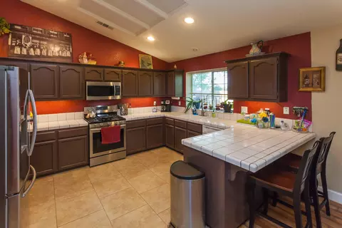 4670 Corita Pl, Redding, CA 96001 photo 12