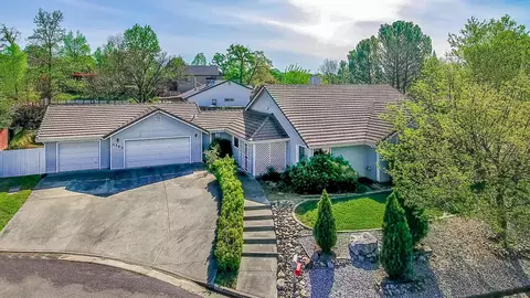 5383 Mica Ct, Redding, CA 96003 photo 1
