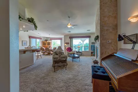 1135 Golden Gate Trl, Redding, CA 96003 photo 6
