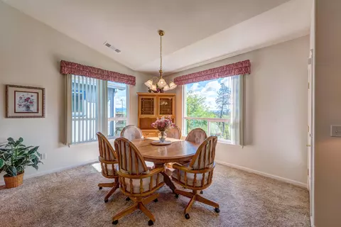1135 Golden Gate Trl, Redding, CA 96003 photo 10