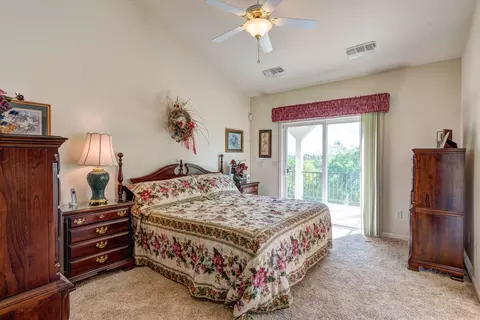1135 Golden Gate Trl, Redding, CA 96003 photo 18