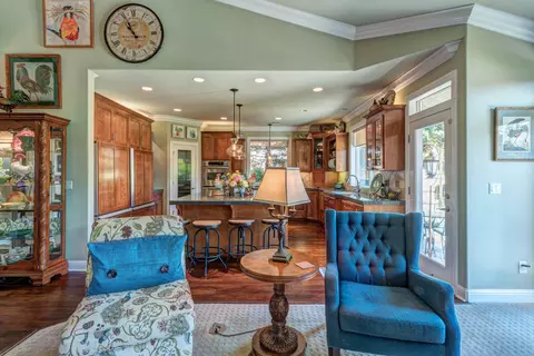 965 River Bend Rd, Redding, CA 96003 photo 9