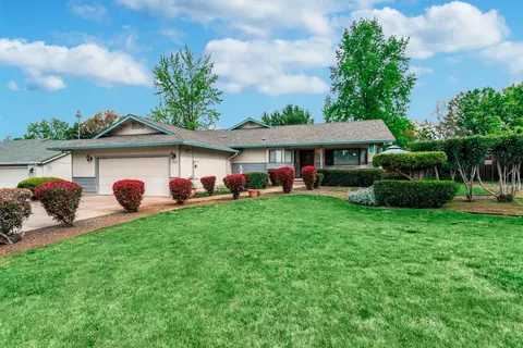 1944 El Verano St, Redding, CA 96002 photo 37