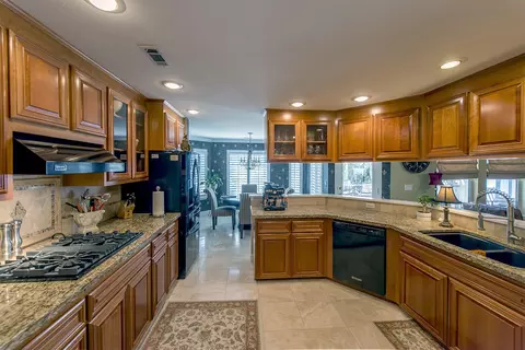 1936 Lagorce Dr, Redding, CA 96003 photo 11