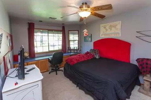 4695 Fiddleneck Dr, Redding, CA 96002 photo 19