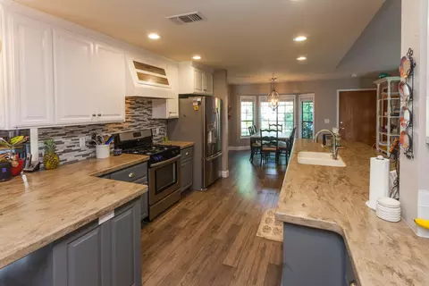 4695 Fiddleneck Dr, Redding, CA 96002 photo 9