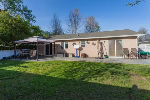 3722 Vinewood Dr, Anderson, CA 96007 photo 24