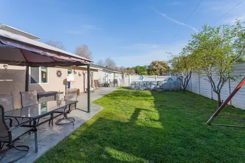 3722 Vinewood Dr, Anderson, CA 96007 photo 25