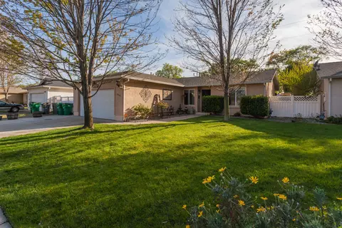 3722 Vinewood Dr, Anderson, CA 96007 photo 1