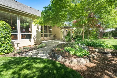 2997 Madison River Dr, Redding, CA 96002 photo 34