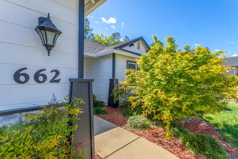 662 Valleybrook Dr, Redding, CA 96003 photo 20