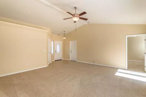 662 Valleybrook Dr, Redding, CA 96003 photo 7