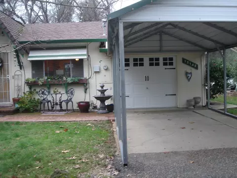 12142 Macs Rd, Redding, CA 96003 photo 2