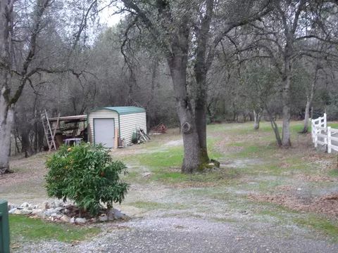 12142 Macs Rd, Redding, CA 96003 photo 19