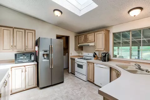 19555 Live Oak Rd, Red Bluff, CA 96080 photo 1