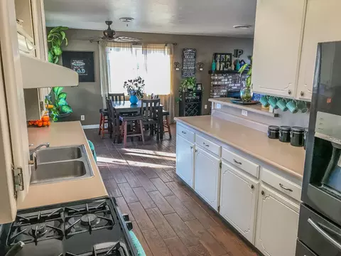 5445 Midway Dr, Redding, CA 96003 photo 16