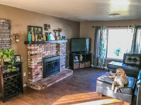 5445 Midway Dr, Redding, CA 96003 photo 8