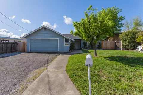 5445 Midway Dr, Redding, CA 96003 photo 3